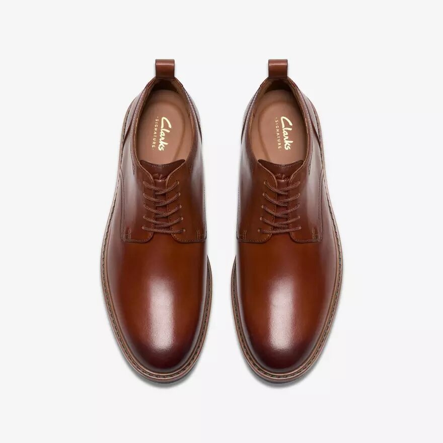Aldwin Lace Herren-Oxford Schuhe aus hellbraunem Leder Aldwin Lace Herren-Oxford Schuhe aus hellbraunem Leder