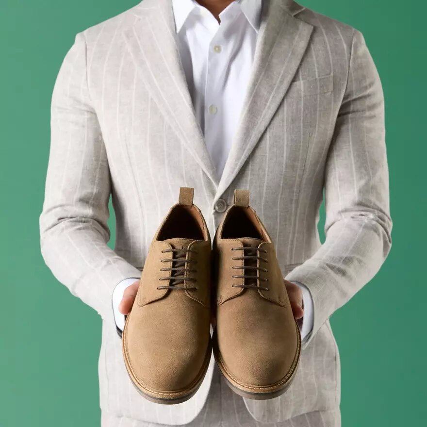 Aldwin Lace – Oxford Schuhe aus hellbraunem Wildleder für Herren Aldwin Lace – Oxford Schuhe aus hellbraunem Wildleder für Herren