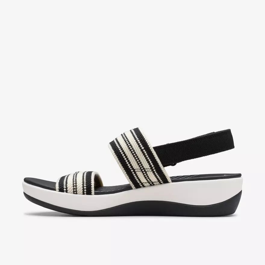 Arla Stroll Damen-Sandalen in Schwarz und Multicolor aus der Cloudsteppers™-Kollektion Arla Stroll Damen-Sandalen in Schwarz und Multicolor aus der Cloudsteppers™-Kollektion