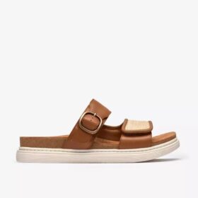 Arwell Step – flache Damensandalen aus hellbraunem Leder