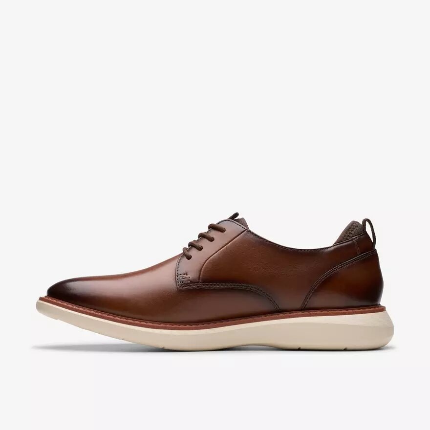 Brantin Plain Herren-Oxford Schuhe aus dunkelbraunem Leder Brantin Plain Herren-Oxford Schuhe aus dunkelbraunem Leder