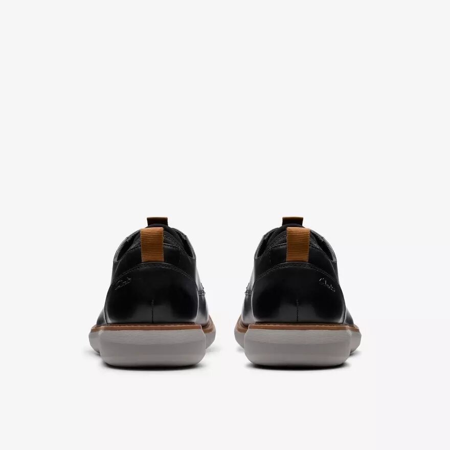 Brantin Plain Herren-Oxford Schuhe aus schwarzem Leder Brantin Plain Herren-Oxford Schuhe aus schwarzem Leder