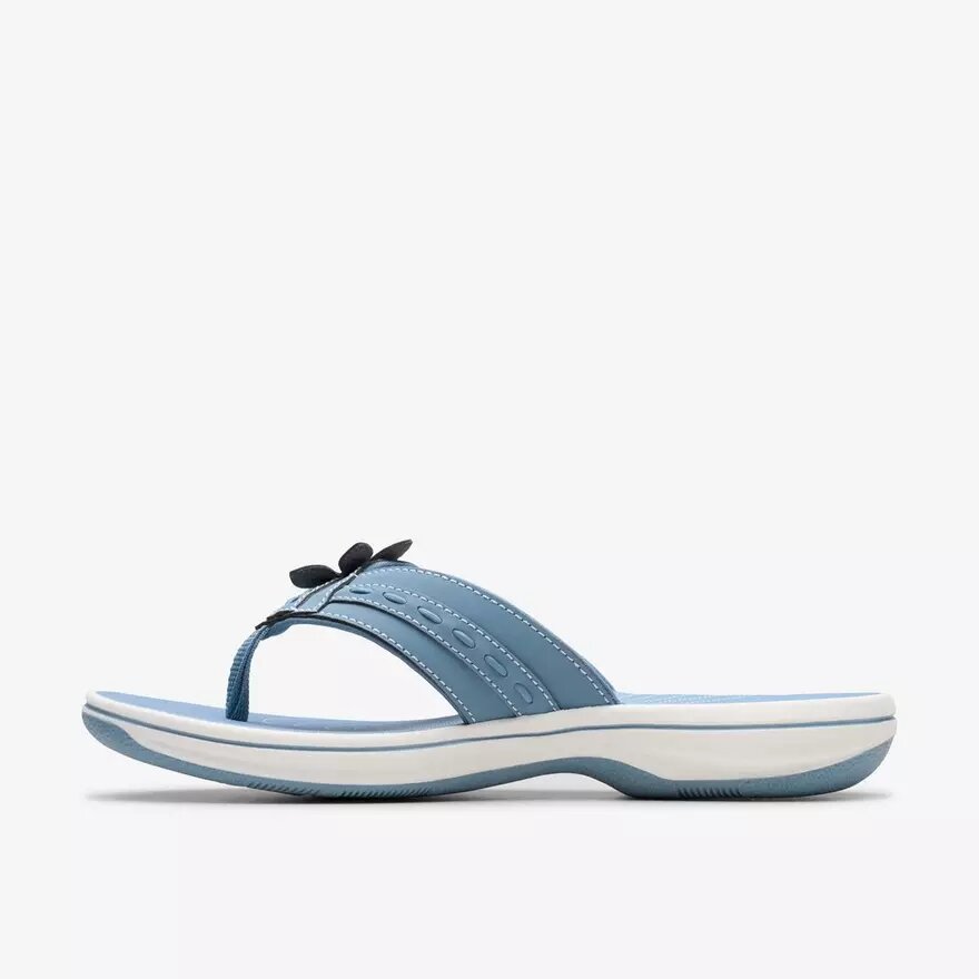 Breeze Opal Denim Cloudsteppers™ Flip-Flops für Damen Breeze Opal Denim Cloudsteppers™ Flip-Flops für Damen
