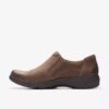 Carleigh Ray Taupe Nubuk-Slip-Ons für Damen Carleigh Ray Taupe Nubuk-Slip-Ons für Damen