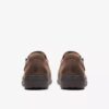 Carleigh Ray Taupe Nubuk-Slip-Ons für Damen Carleigh Ray Taupe Nubuk-Slip-Ons für Damen