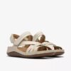 Cecily Strap – cremefarbene Riemchensandalen aus Leder für Damen Cecily Strap – cremefarbene Riemchensandalen aus Leder für Damen
