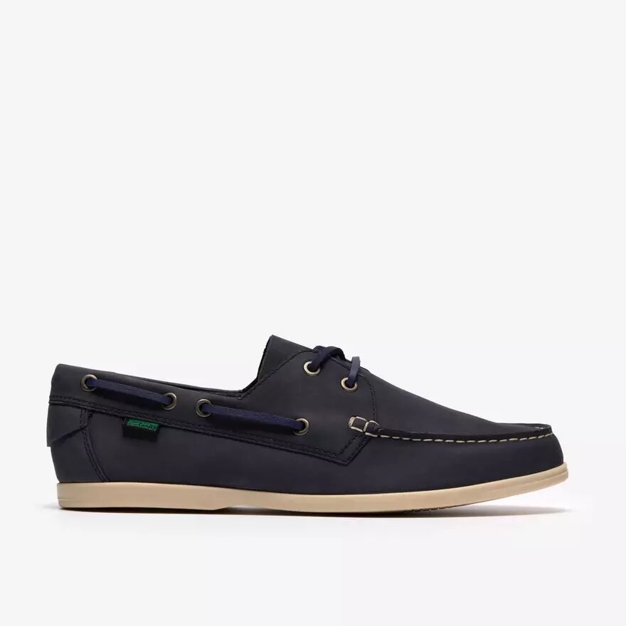 Charmouth Lace Herren-Bootsschuhe aus Nubukleder in Marineblau Charmouth Lace Herren-Bootsschuhe aus Nubukleder in Marineblau