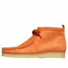 Clarks x END. Wallabee-Stiefel „Orange Floral“ 26163420