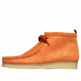 Clarks x END. Wallabee-Stiefel „Orange Floral“ 26163420
