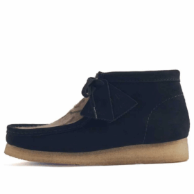 Clarks x END. x Beams Plus Ski Club Wallabee Stiefel „Black“ 26176620