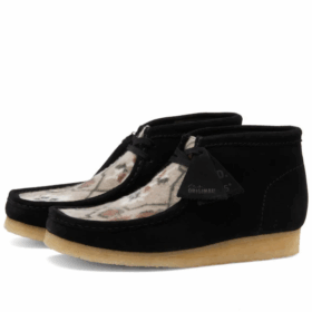 Clarks x END. x Beams Plus Ski Club Wallabee Stiefel „Black“ 26176620
