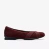Damen-Ballerinas „Jazmynn Gem“ aus merlotfarbenem Wildleder Damen-Ballerinas „Jazmynn Gem“ aus merlotfarbenem Wildleder