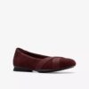 Damen-Ballerinas „Jazmynn Gem“ aus merlotfarbenem Wildleder Damen-Ballerinas „Jazmynn Gem“ aus merlotfarbenem Wildleder