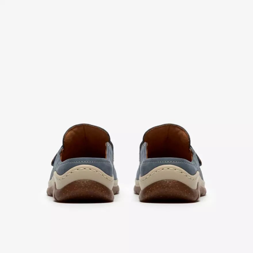 Damen-Clog „Orlene“ in Denimblau aus Nubukleder – Clogs & Pantoletten Damen-Clog „Orlene“ in Denimblau aus Nubukleder – Clogs & Pantoletten