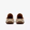 Damen-Clog „Orlene“ in Taupe – Nubuk-Clogs & Pantoletten Damen-Clog „Orlene“ in Taupe – Nubuk-Clogs & Pantoletten