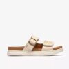 Damen-Flache Sandalen „Arwell Step“ aus cremefarbenem Leder Damen-Flache Sandalen „Arwell Step“ aus cremefarbenem Leder