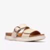 Damen-Flache Sandalen „Arwell Step“ aus cremefarbenem Leder Damen-Flache Sandalen „Arwell Step“ aus cremefarbenem Leder