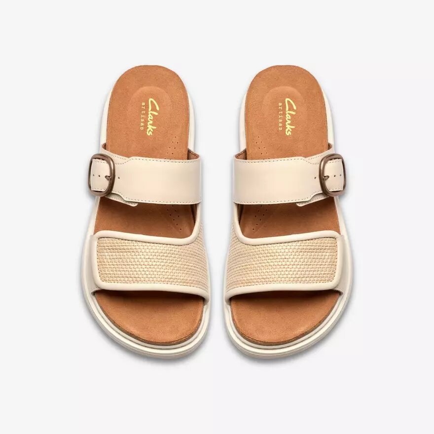 Damen-Flache Sandalen „Arwell Step“ aus cremefarbenem Leder Damen-Flache Sandalen „Arwell Step“ aus cremefarbenem Leder