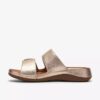 Damen-Flache Sandalen „Cecily Step“ aus champagnerfarbenem Leder Damen-Flache Sandalen „Cecily Step“ aus champagnerfarbenem Leder