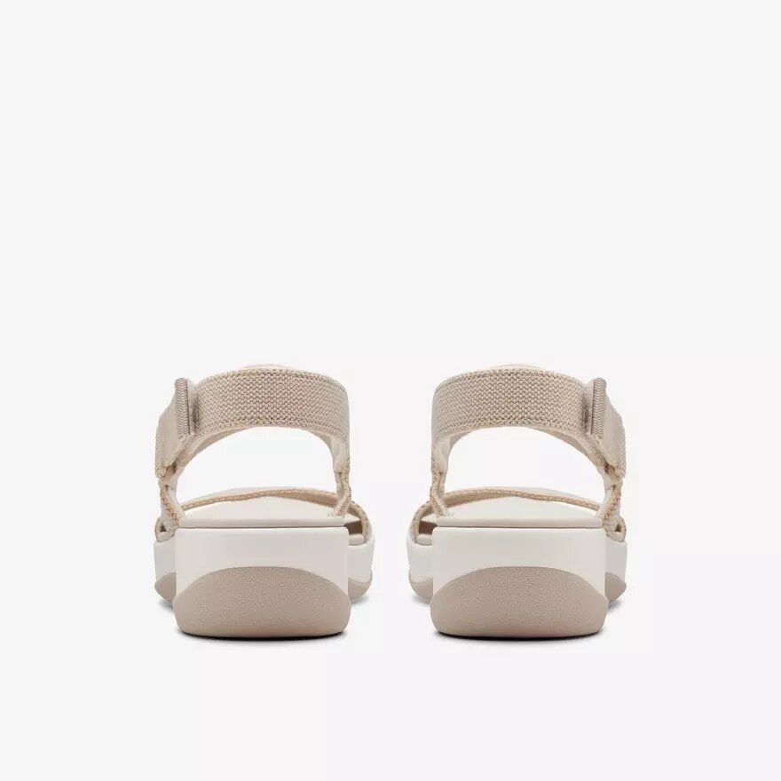 Damen-Keilabsatzsandalen „Arla Stroll“ in Beige aus der Cloudsteppers™-Kollektion Damen-Keilabsatzsandalen „Arla Stroll“ in Beige aus der Cloudsteppers™-Kollektion