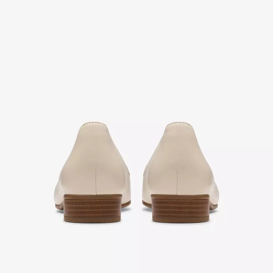 Damen-Loafer „Krystine Lily“ aus cremefarbenem Leder Damen-Loafer „Krystine Lily“ aus cremefarbenem Leder