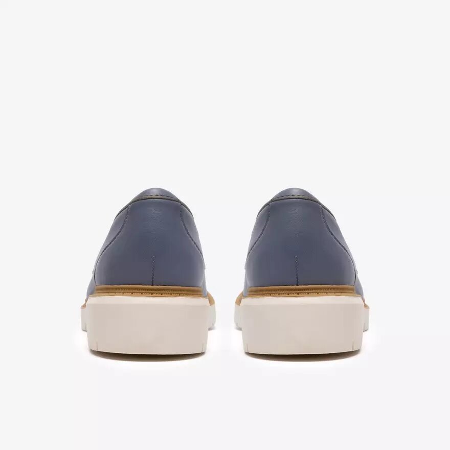 Damen-Loafer „Westlynn Bella“ aus denimblauem Leder Damen-Loafer „Westlynn Bella“ aus denimblauem Leder