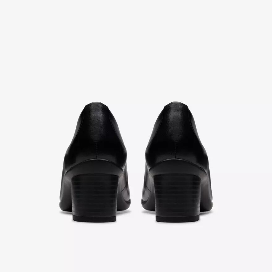 Damen-Pumps „Shaya Poppy“ aus schwarzem Leder Damen-Pumps „Shaya Poppy“ aus schwarzem Leder
