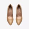 Damen-Pumps „Tammitha Eve“ aus beigem Leder Damen-Pumps „Tammitha Eve“ aus beigem Leder