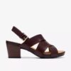 Damen-Sandalen „Kymber Shine“ aus dunkelbraunem Leder mit Absatz Damen-Sandalen „Kymber Shine“ aus dunkelbraunem Leder mit Absatz