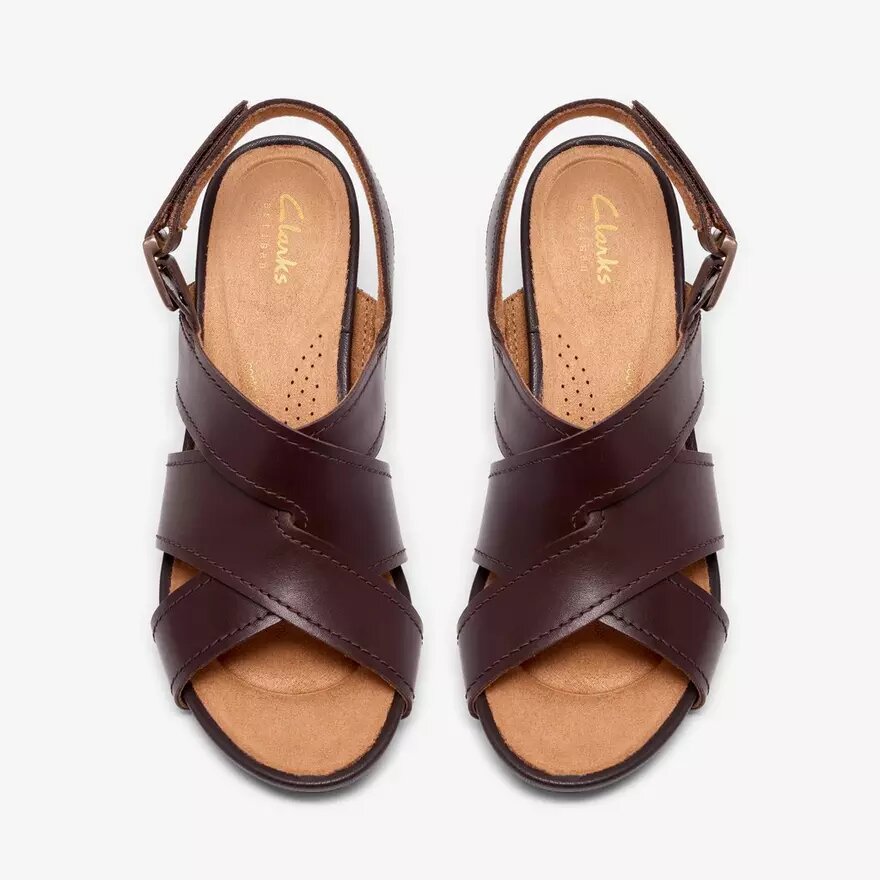 Damen-Sandalen „Kymber Shine“ aus dunkelbraunem Leder mit Absatz Damen-Sandalen „Kymber Shine“ aus dunkelbraunem Leder mit Absatz
