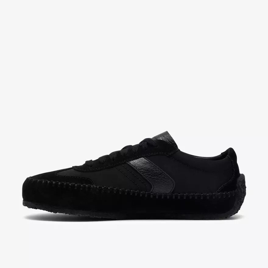 Damen-Schnürschuhe „Tor Low“ aus schwarzem Wildleder Damen-Schnürschuhe „Tor Low“ aus schwarzem Wildleder