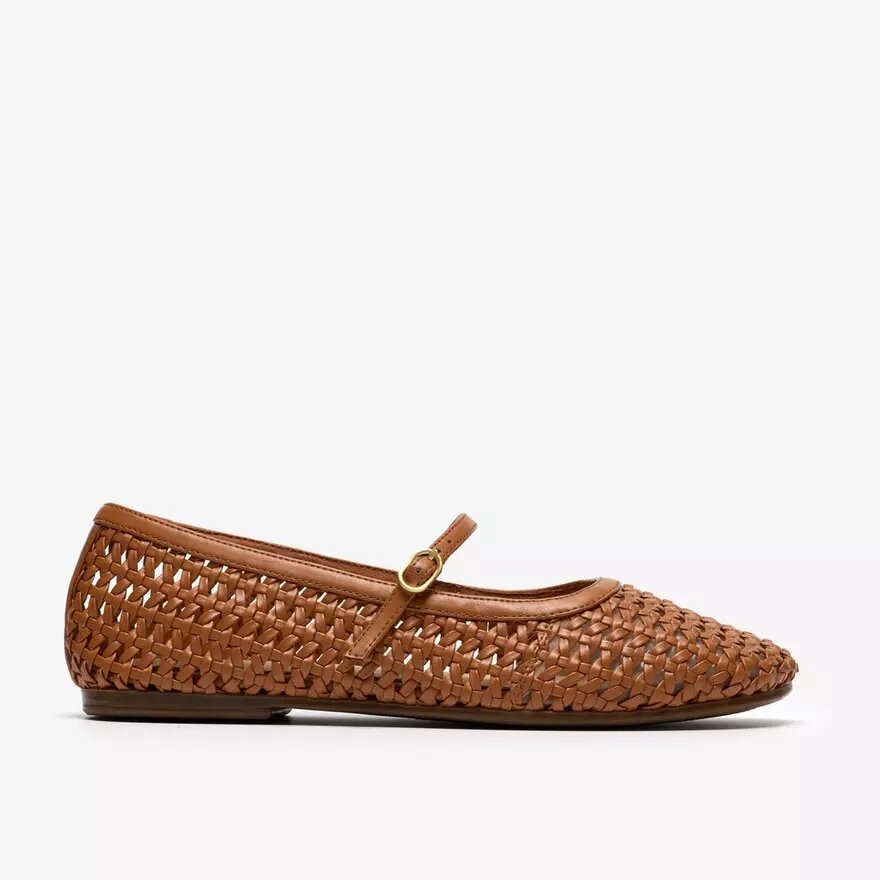 Damen-Schuhe „Livia Sky“ in Beige mit gewebtem Riemen Damen-Schuhe „Livia Sky“ in Beige mit gewebtem Riemen