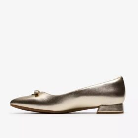 Damen-Slip-Ons „Natalyn Trim“ in Gold-Metallic | Clark
