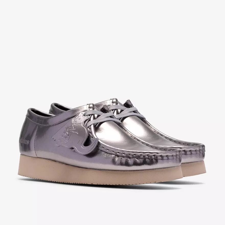 Damen Wallabee 2604 Wallabees aus silbernem Lackleder Damen Wallabee 2604 Wallabees aus silbernem Lackleder