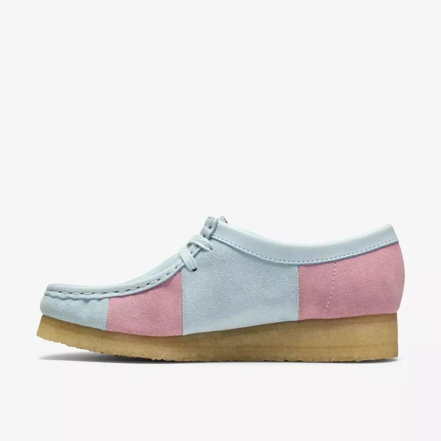 Damen-Wallabee in Hellblau-Rosa-Streifen Damen-Wallabee in Hellblau-Rosa-Streifen