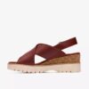 Diaz Cross Keilabsatzsandalen für Damen aus Leder in Burnt Orange