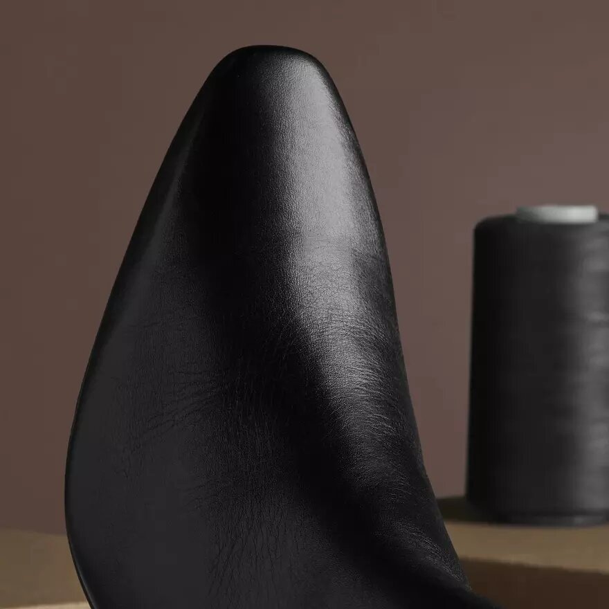 Edina Up Damen-Stiefeletten aus schwarzem Leder Edina Up Damen-Stiefeletten aus schwarzem Leder