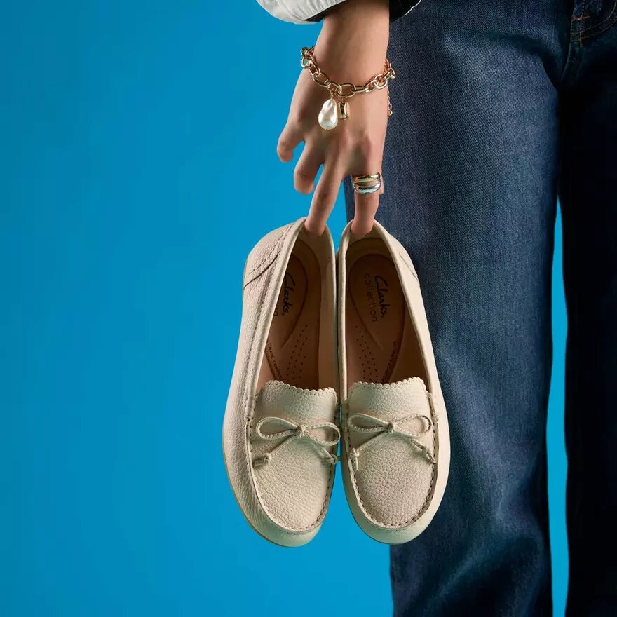 Elliotte Sail Mokassins für Damen aus cremefarbenem Leder Elliotte Sail Mokassins für Damen aus cremefarbenem Leder
