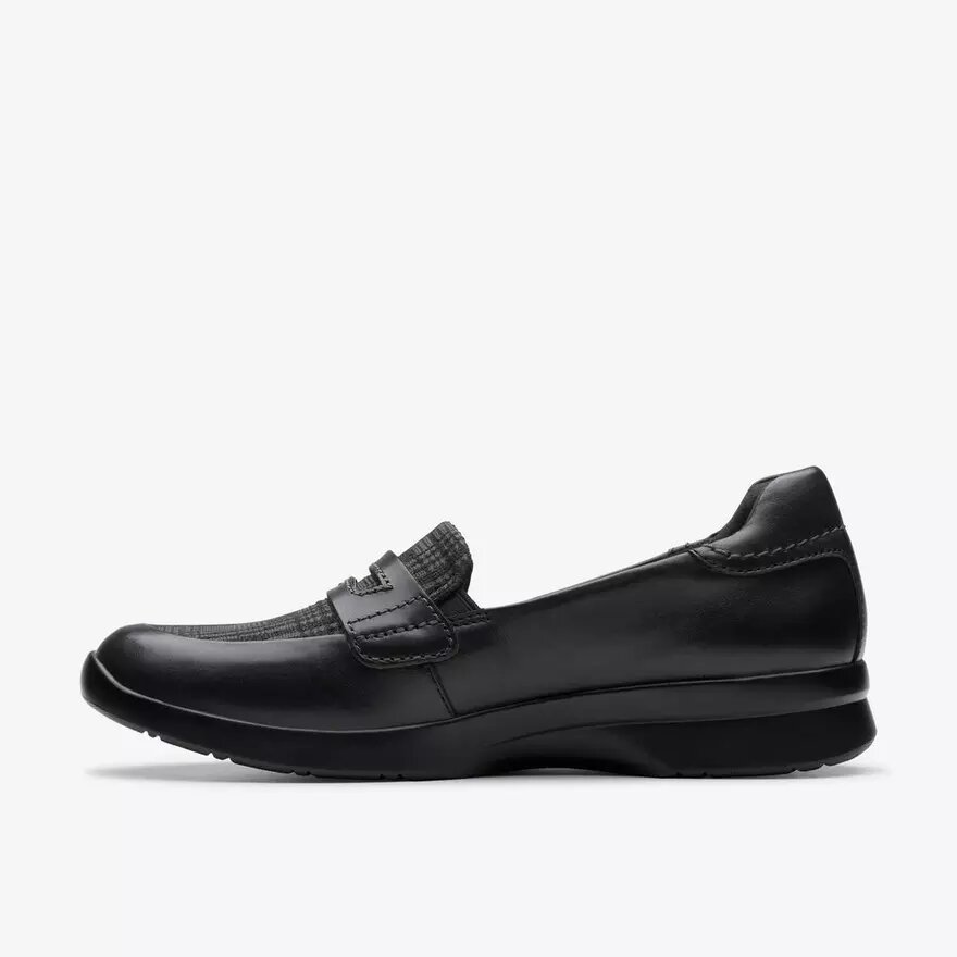 Ellowyn Penny Slip-Ons für Damen aus schwarzem Leder Ellowyn Penny Slip-Ons für Damen aus schwarzem Leder