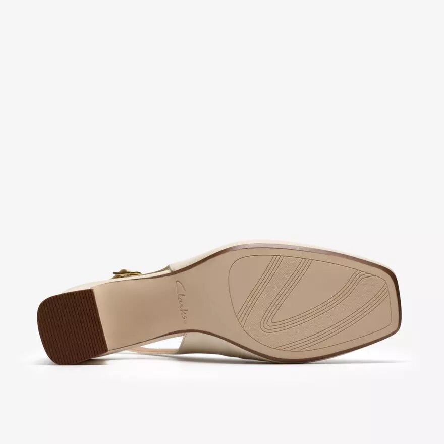 Fernie Sling Schuhe für Damen aus cremefarbenem Leder Fernie Sling Schuhe für Damen aus cremefarbenem Leder