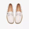 Godney Boat Damenschuhe aus weißem genarbtem Leder Godney Boat Damenschuhe aus weißem genarbtem Leder