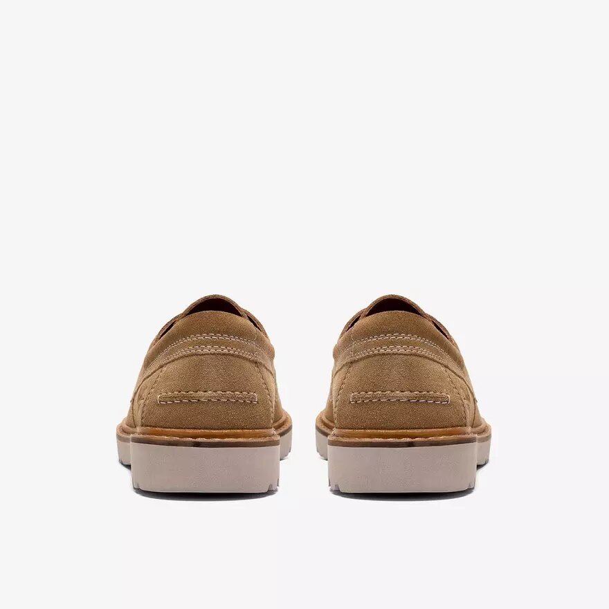 Herren-Bootsschuh „Weltridge Moc“ aus sandfarbenem Wildleder Herren-Bootsschuh „Weltridge Moc“ aus sandfarbenem Wildleder