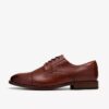 Herren-Brogues „Bowburn Cap“ aus hellbraunem Leder Herren-Brogues „Bowburn Cap“ aus hellbraunem Leder