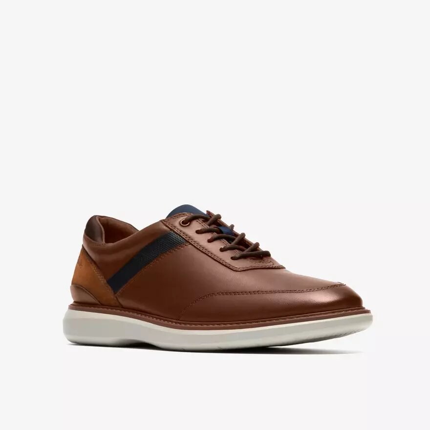 Herren-Oxford Schuhe „Brantin“ aus hellbraunem Leder Herren-Oxford Schuhe „Brantin“ aus hellbraunem Leder