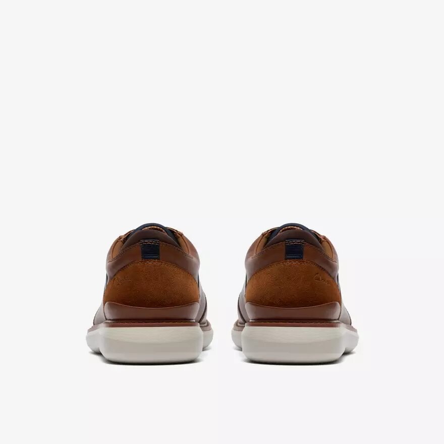 Herren-Oxford Schuhe „Brantin“ aus hellbraunem Leder Herren-Oxford Schuhe „Brantin“ aus hellbraunem Leder