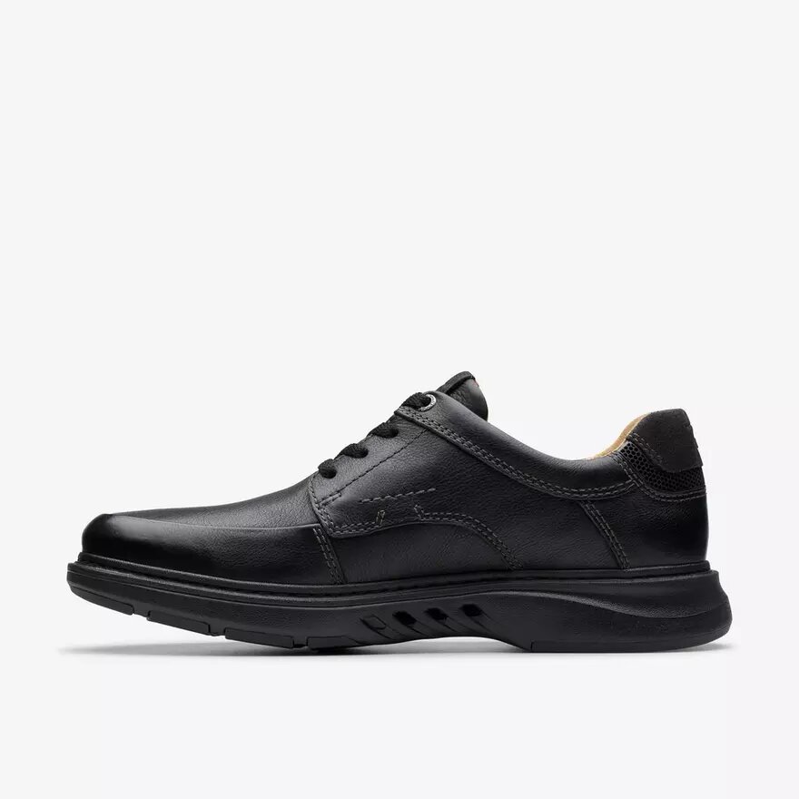 Herren-Oxford Schuhe „Un Briley Lace“ aus schwarzem Leder | clarks Herren-Oxford Schuhe „Un Briley Lace“ aus schwarzem Leder | clarks
