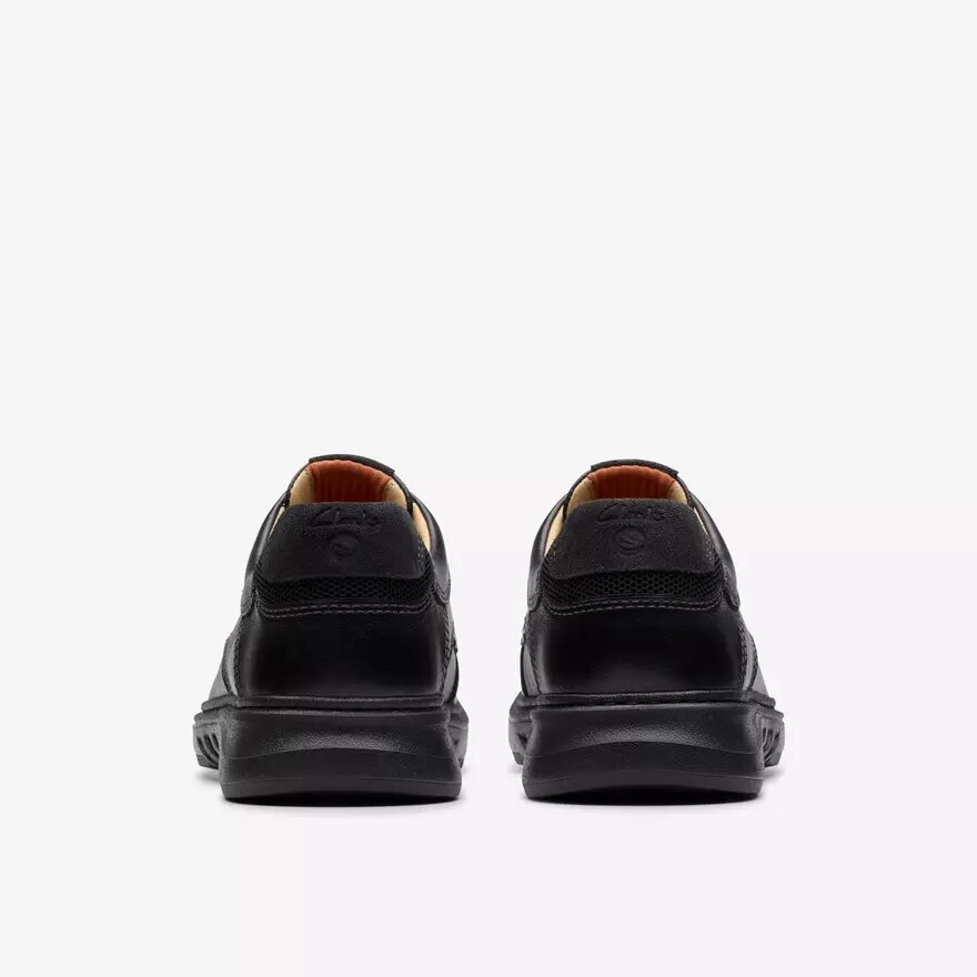Herren-Oxford Schuhe „Un Briley Lace“ aus schwarzem Leder | clarks Herren-Oxford Schuhe „Un Briley Lace“ aus schwarzem Leder | clarks