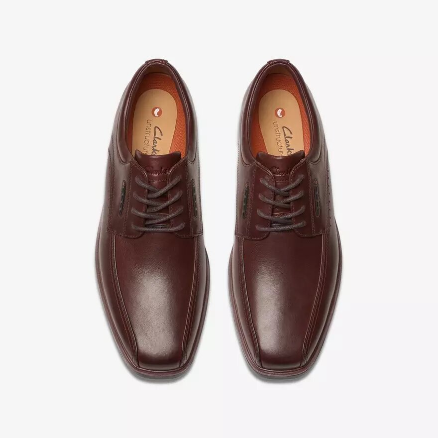 Herren-Oxford Schuhe „Un Kendric Way“ aus Mahagoni-Leder | clarks Herren-Oxford Schuhe „Un Kendric Way“ aus Mahagoni-Leder | clarks