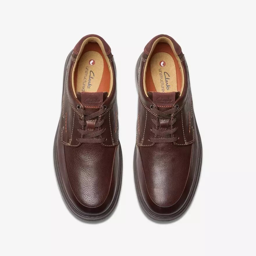 Herren-Schuhe „Un Briley“ aus mahagonifarbenem Leder | clarks Herren-Schuhe „Un Briley“ aus mahagonifarbenem Leder | clarks