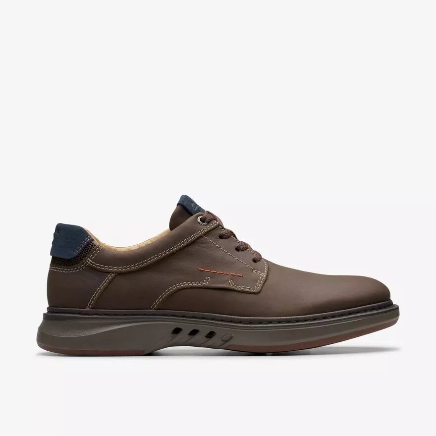 Herren-Schuhe „Un Briley Pace“ aus braunem Nubukleder | clarks Herren-Schuhe „Un Briley Pace“ aus braunem Nubukleder | clarks